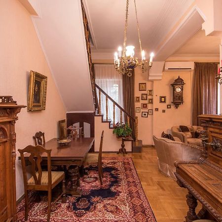 Lia'S Guest House Тбилиси Экстерьер фото