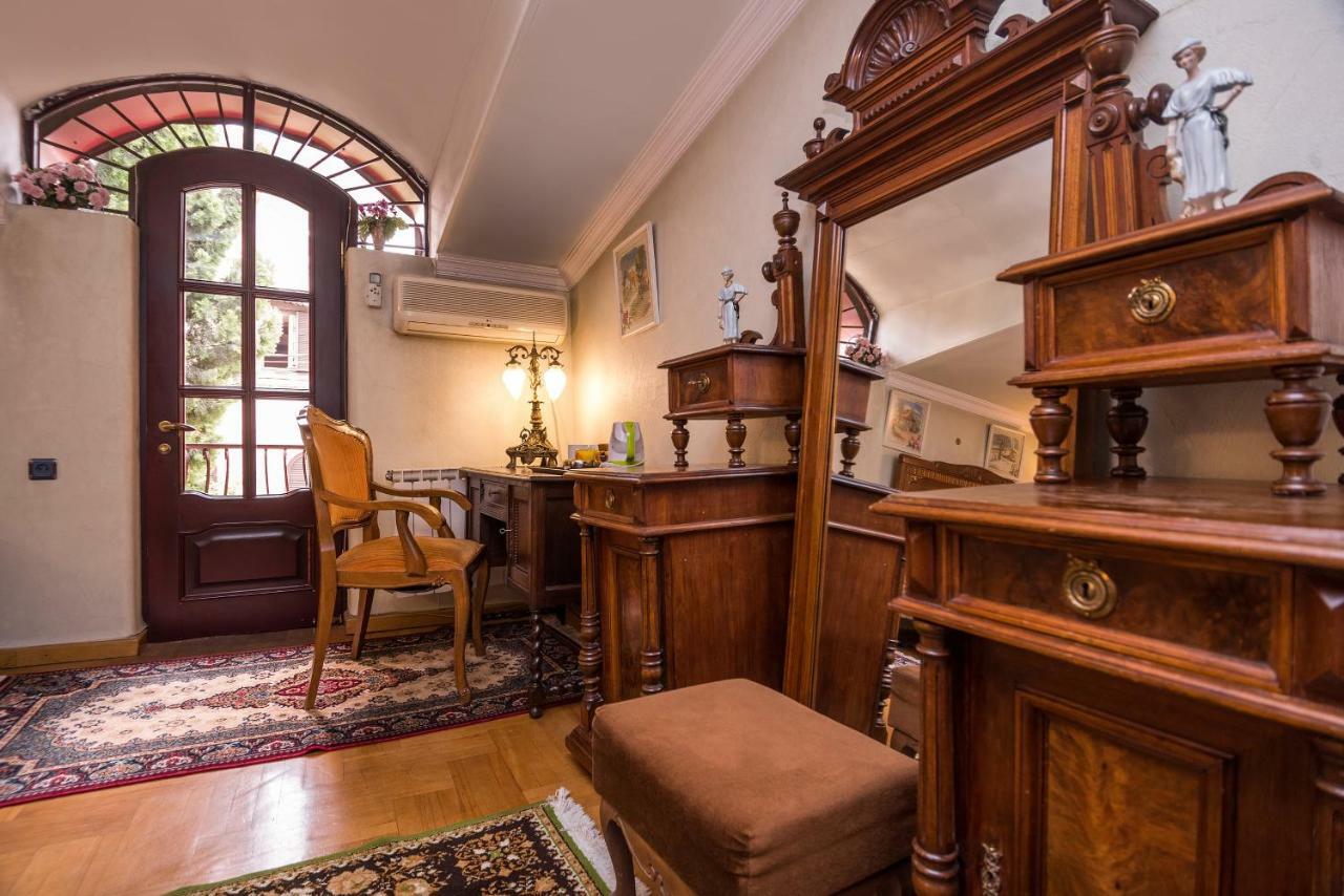 Lia'S Guest House Тбилиси Экстерьер фото