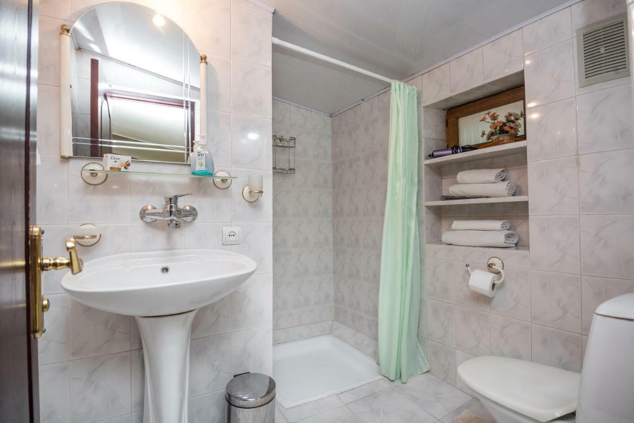 Lia'S Guest House Тбилиси Экстерьер фото